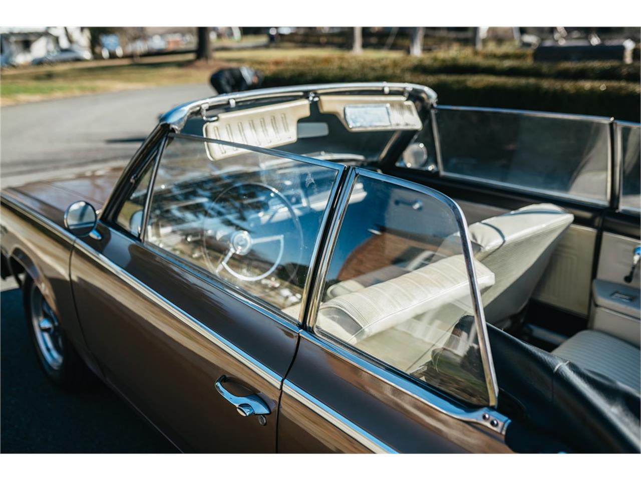 Amc-Rambler-1966-Gold-White-46