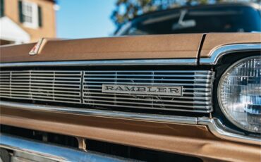 Amc-Rambler-1966-Gold-White-48