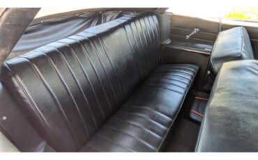 Amc-Rebel-1967-Red-Black-30