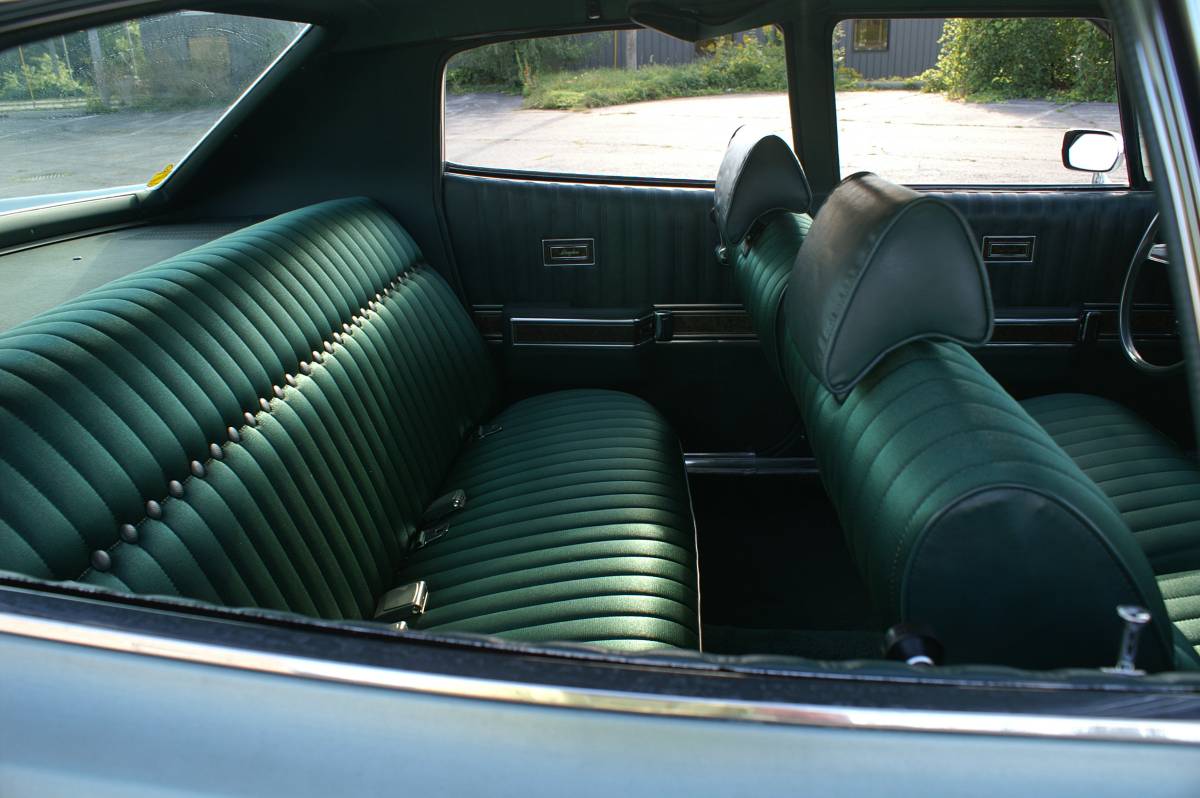 Amc-ambassador-1971-green-3