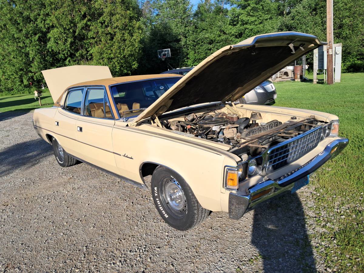 Amc-ambassador-1973-4