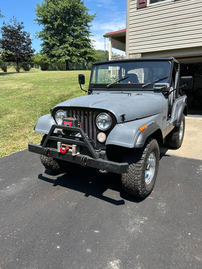 Amc-cj5-1975-grey