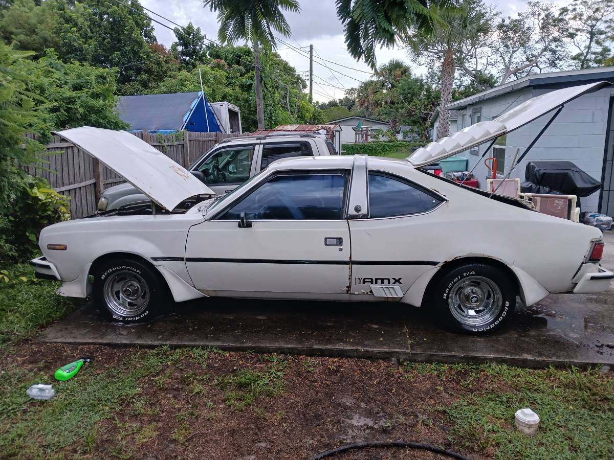 Amc-hornet-amx-1977-white-9
