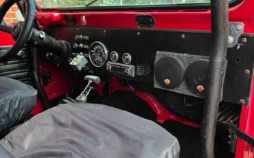 Amc-jeep-cj7-1984-red-2