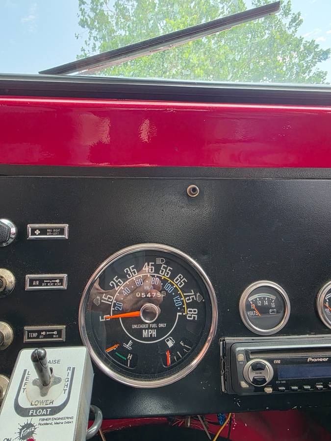 Amc-jeep-cj7-1984-red-3