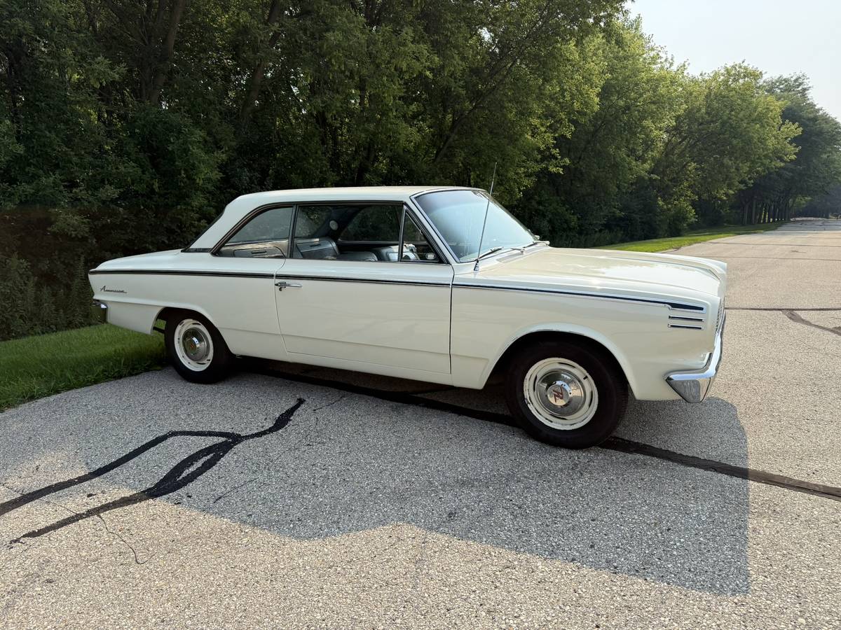 Amc-rambler-american-440-1965-white-1