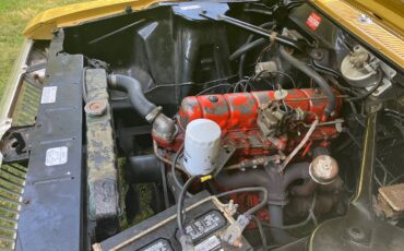 Amc-rambler-classic-1962-yellow-23