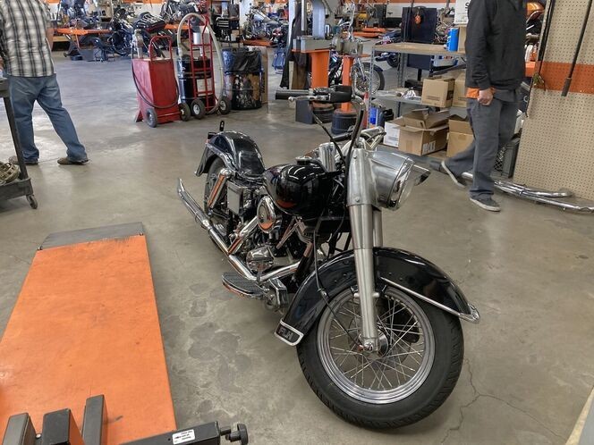 American-Classic-Motors-Harley-Davidson-1981-3