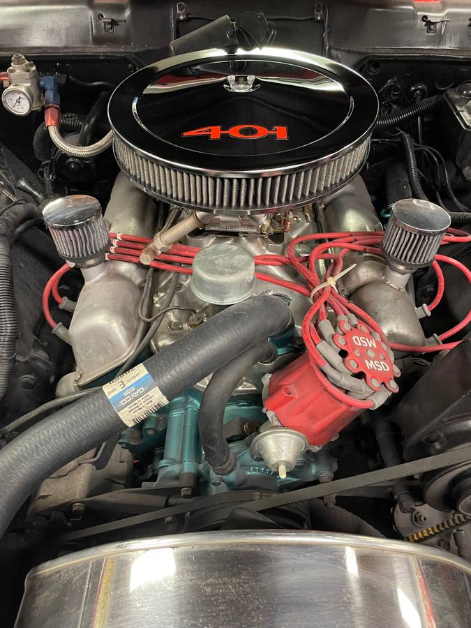 American-motors-1979-red-6