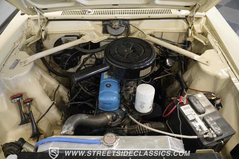 American-motors-Rambler-1963-Valencia-White-Houndstooth-13