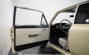 American-motors-Rambler-1963-Valencia-White-Houndstooth-15