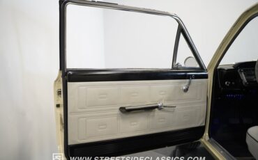American-motors-Rambler-1963-Valencia-White-Houndstooth-16