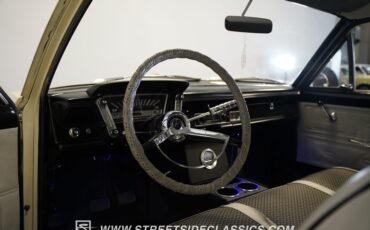 American-motors-Rambler-1963-Valencia-White-Houndstooth-18