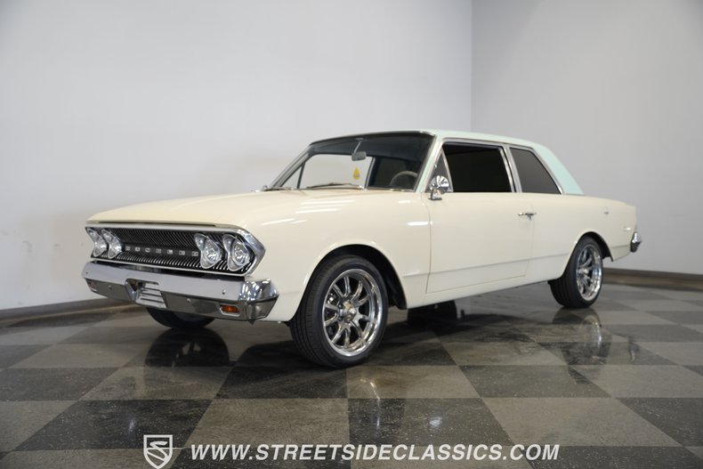 American-motors-Rambler-1963-Valencia-White-Houndstooth-27