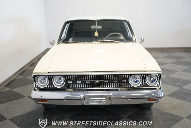 American-motors-Rambler-1963-Valencia-White-Houndstooth-4