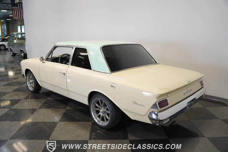 American-motors-Rambler-1963-Valencia-White-Houndstooth-40