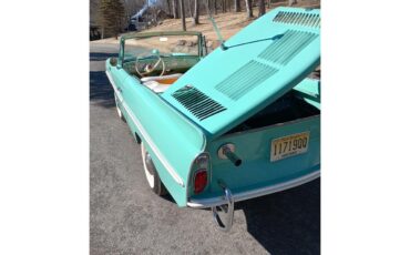 Amphicar-770-1964-Fjord-Green-White-and-Apricot-15