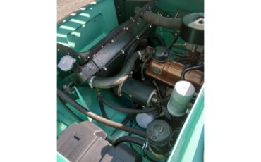Amphicar-770-1964-Fjord-Green-White-and-Apricot-18