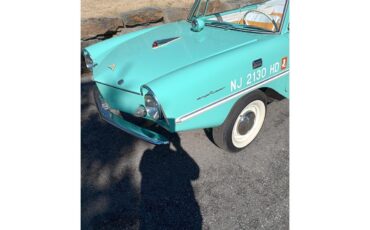 Amphicar-770-1964-Fjord-Green-White-and-Apricot-9