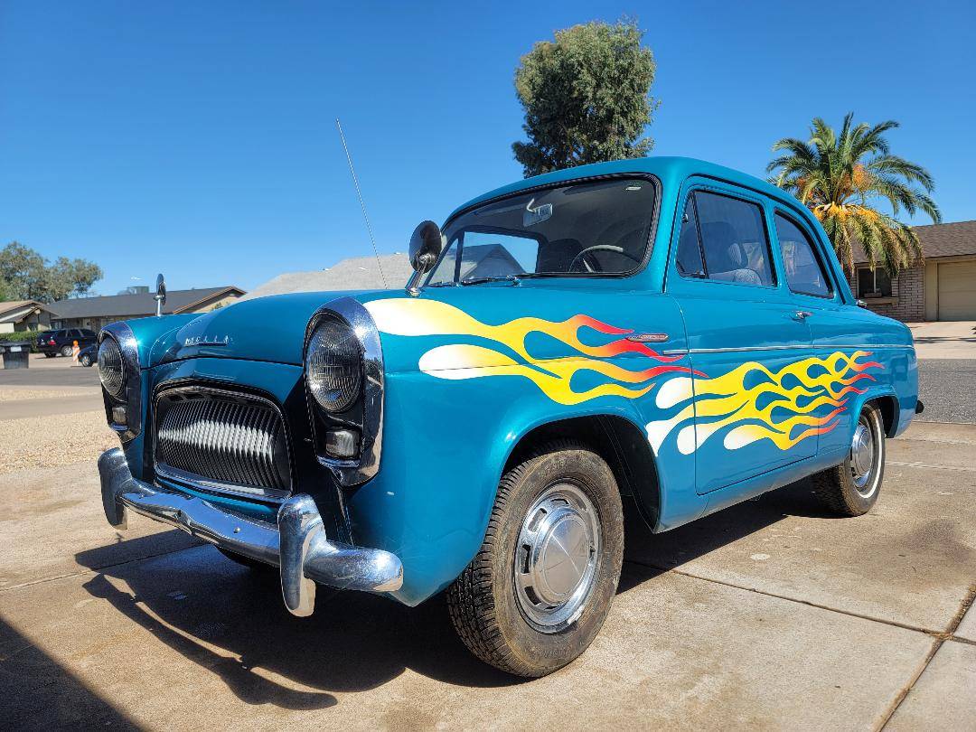 Anglia-english-ford-2-door-1957-blue-10