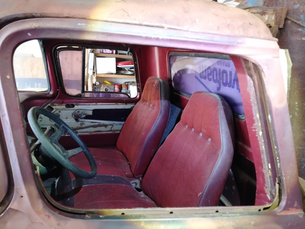 Apache-3100-1959-purple