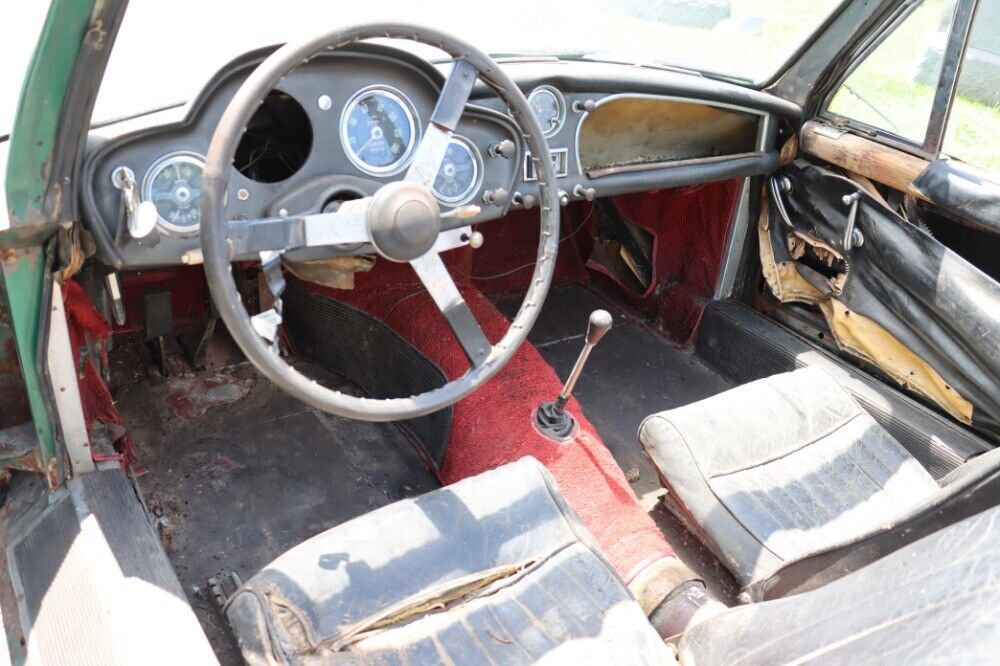 Aston-Martin-DB-MK-III-1958-6