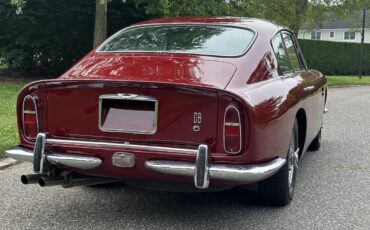 Aston-Martin-DB6-1967-13
