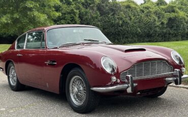 Aston-Martin-DB6-1967-5