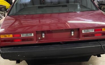 Aston-Martin-Other-1984-Sedan-3