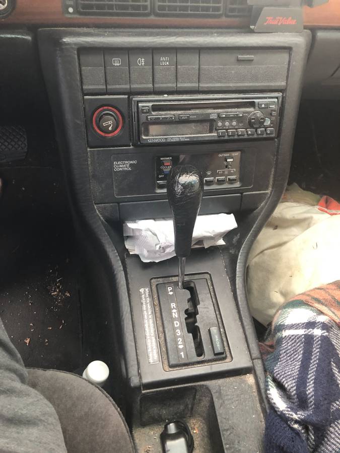 Audi-100-1991-white-10