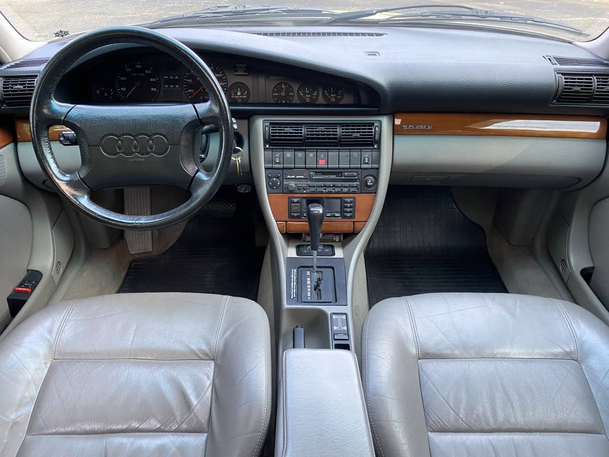 Audi-100cs-avant-1992-grey-20