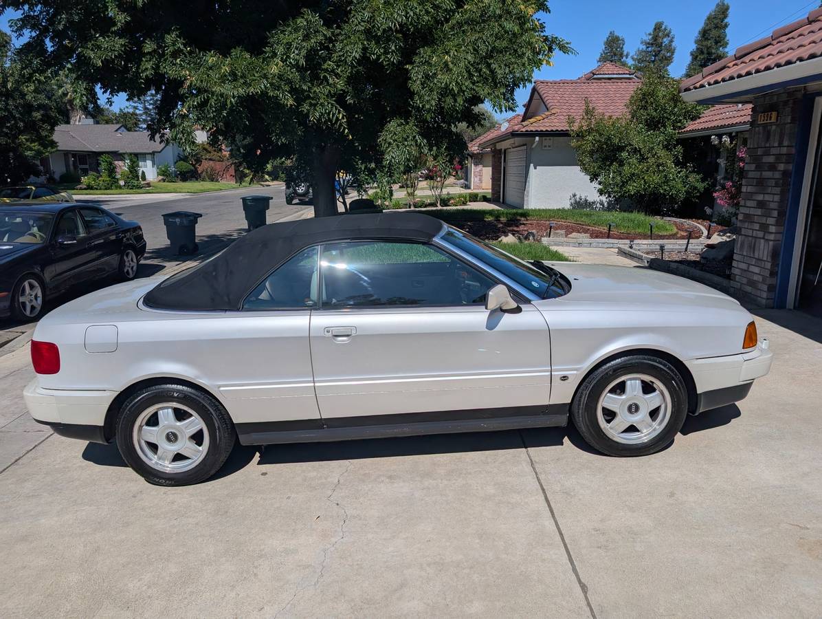 Audi-cabriolet-1995-white-2
