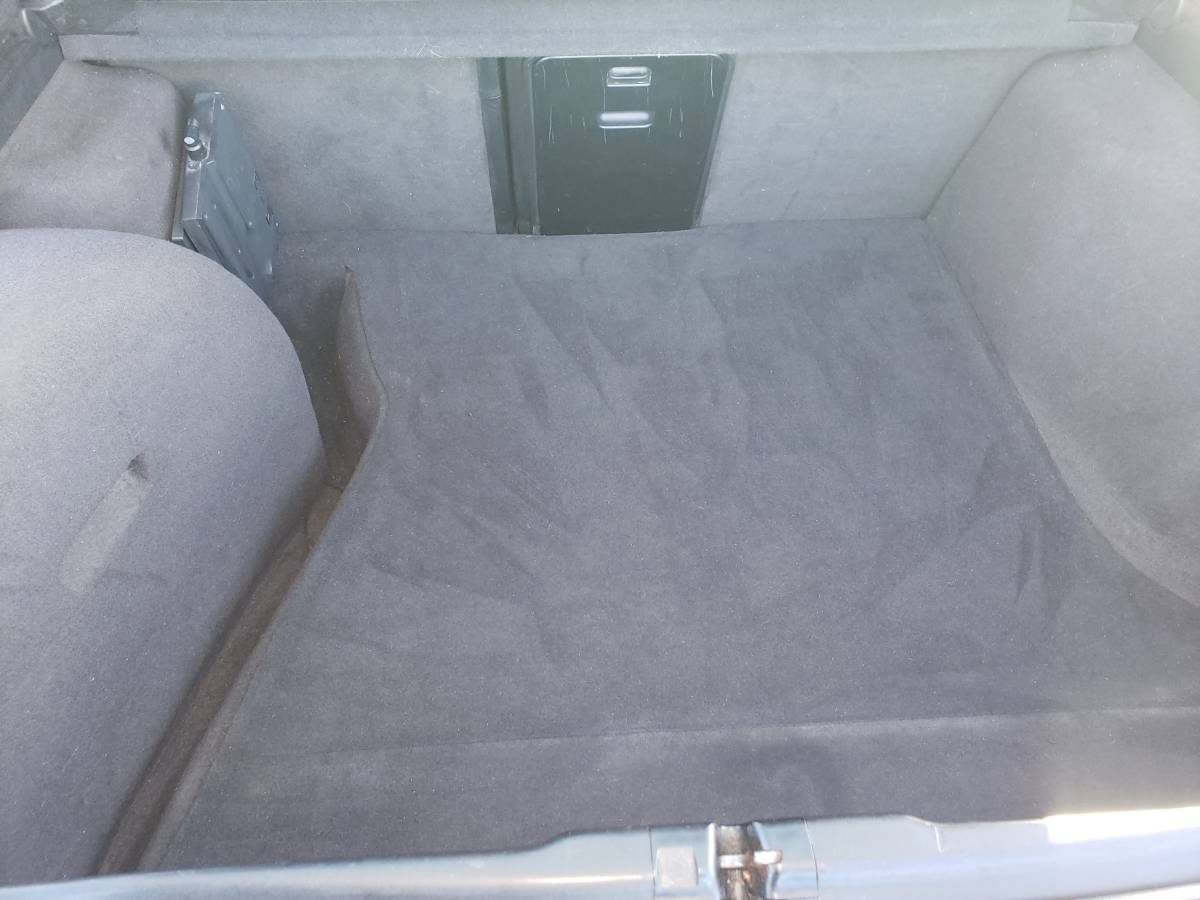 Audi-coupe-quattro-20v-1990-white-16