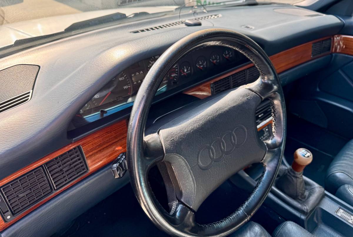 Audi-quattro-20-valves-turbo-1991-silver-2