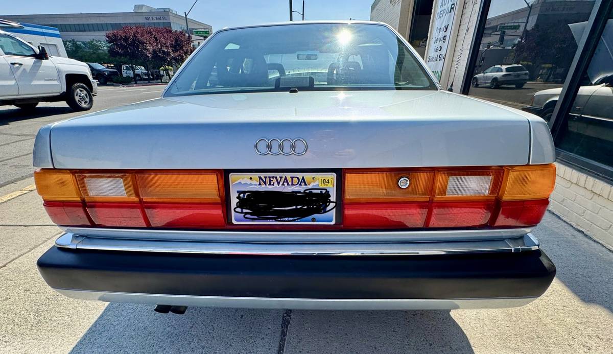 Audi-quattro-20-valves-turbo-1991-silver-4