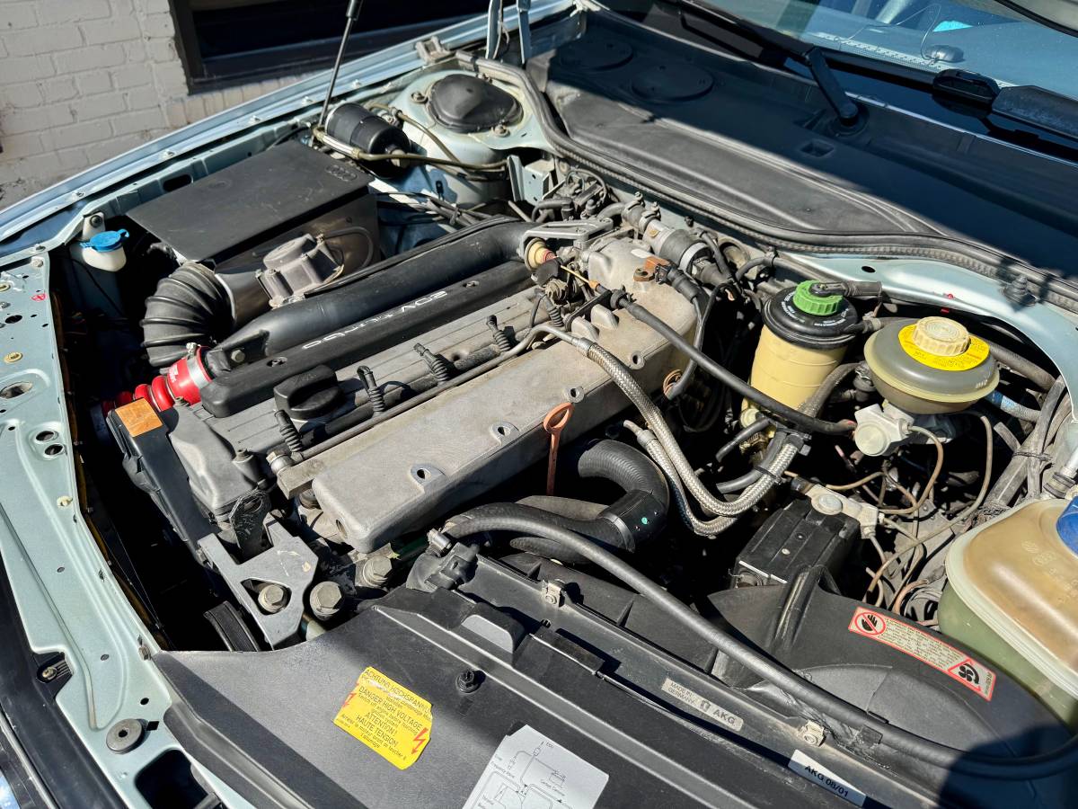 Audi-quattro-20-valves-turbo-1991-silver