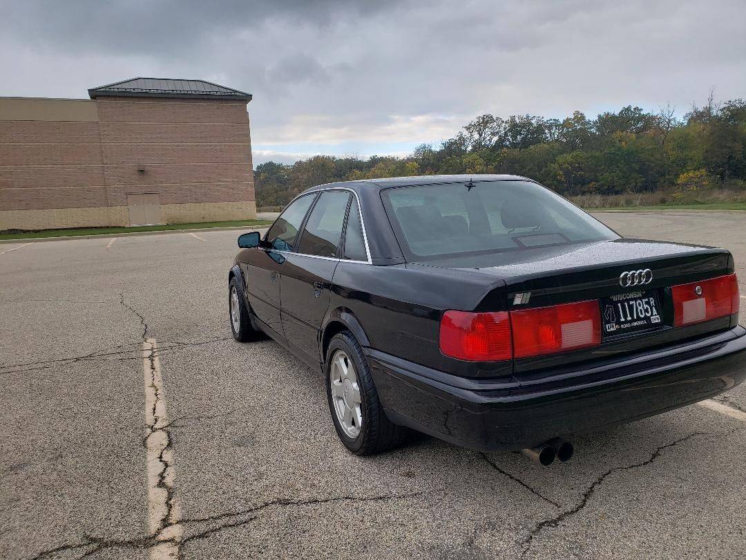 Audi-s6-1995-black-3