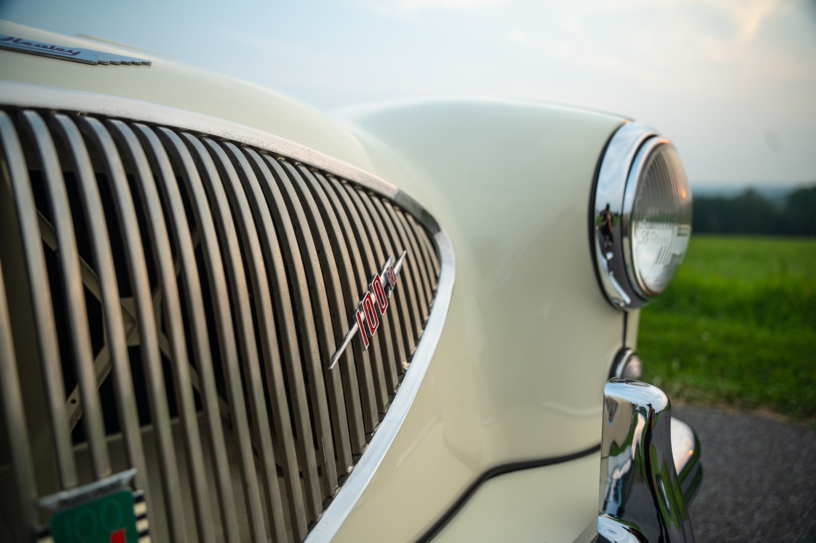 Austin-Healey-100M-1956-Convertible-10
