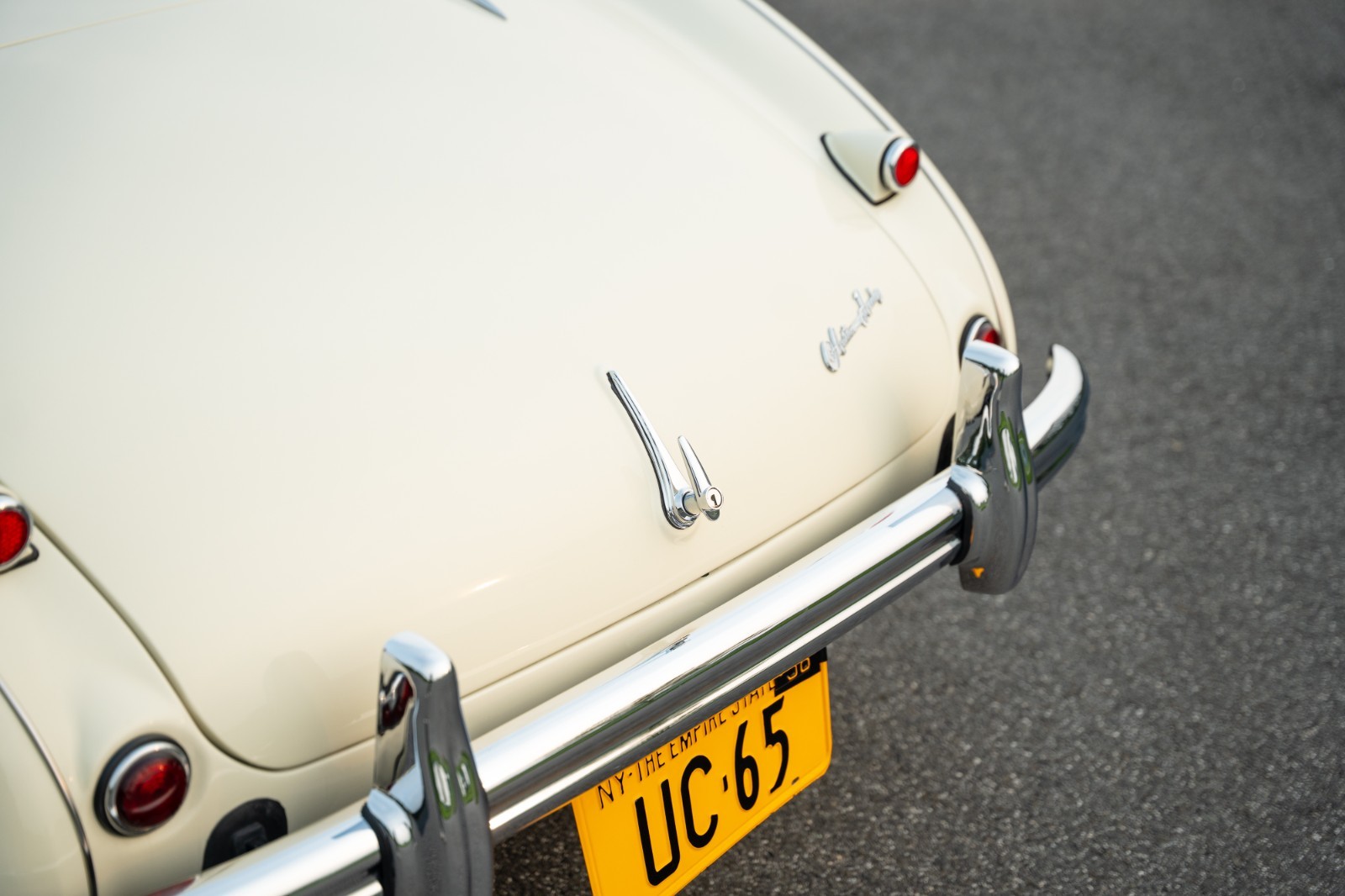 Austin-Healey-100M-1956-Convertible-22
