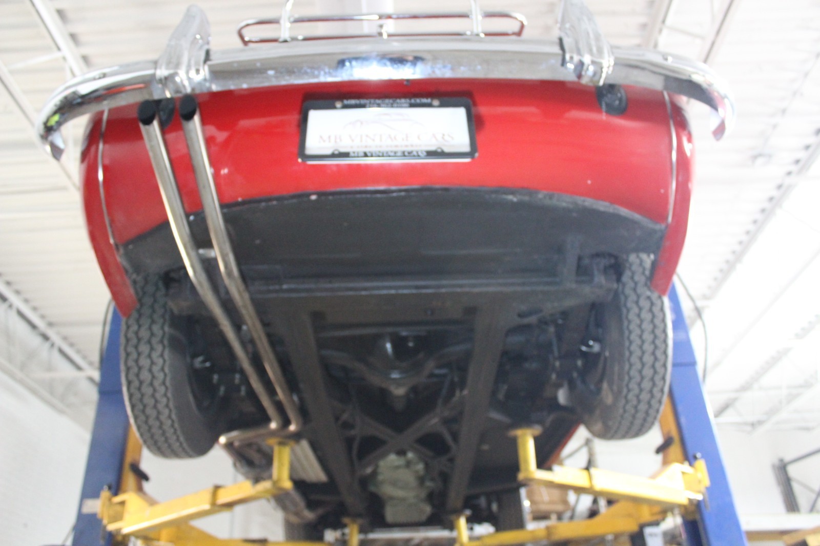 Austin-Healey-3000-1961-Convertible-32