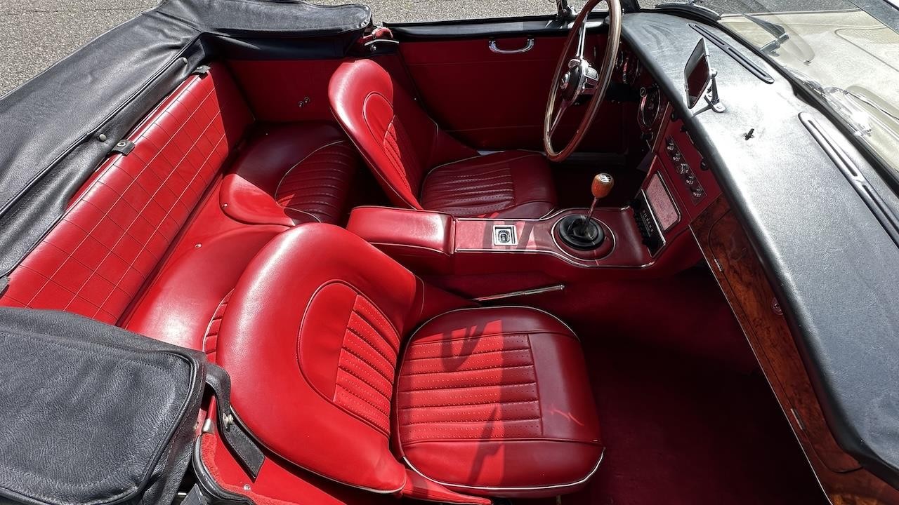 Austin-Healey-3000-1964-34