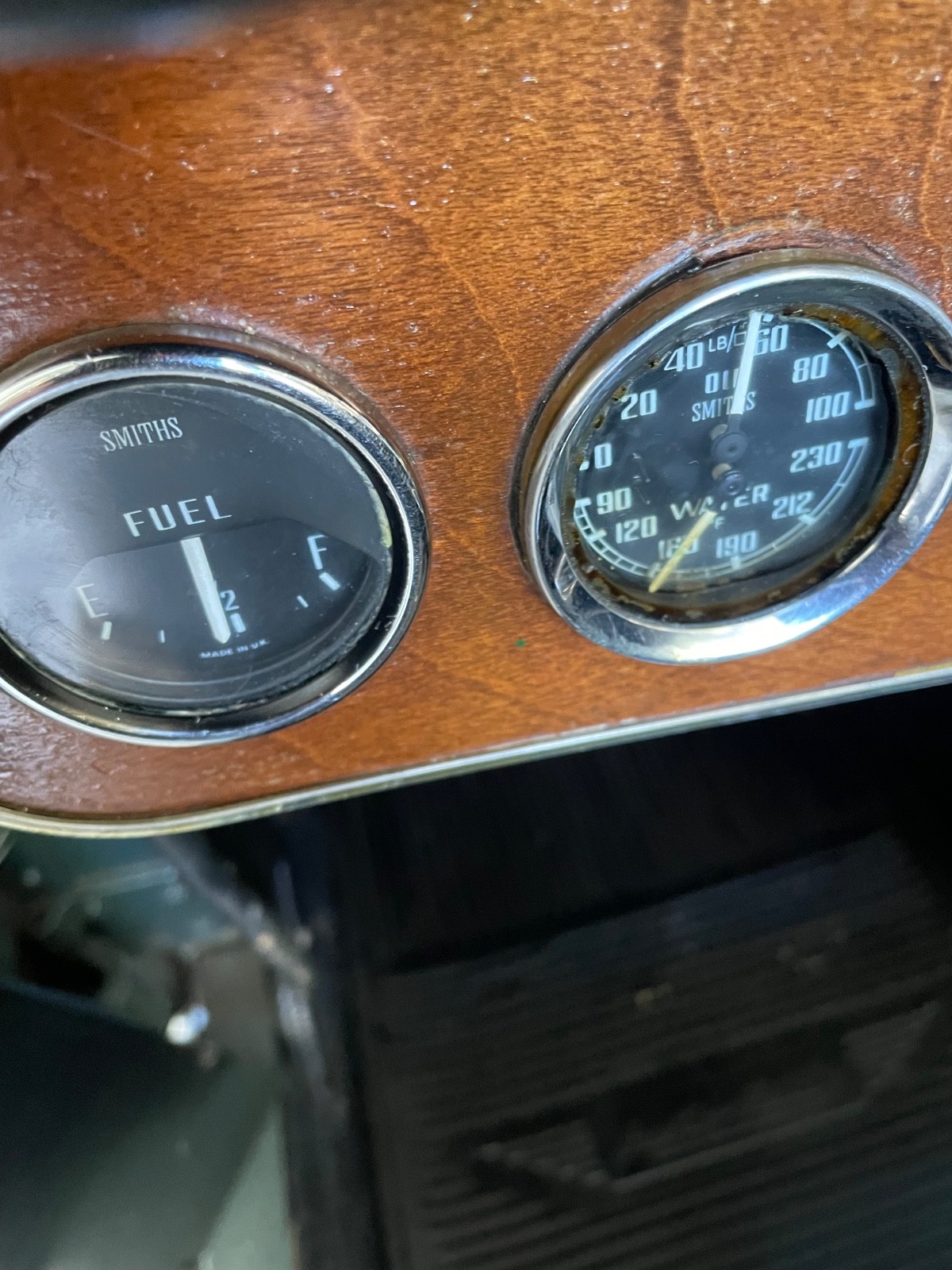 Austin-Healey-3000-1967-Convertible-9
