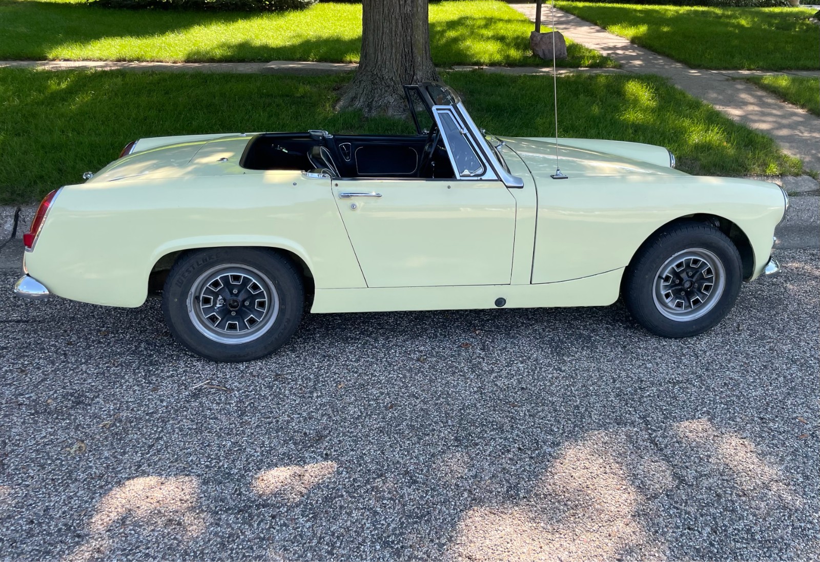 Austin-Healey-Sprite-1966-Convertible-6