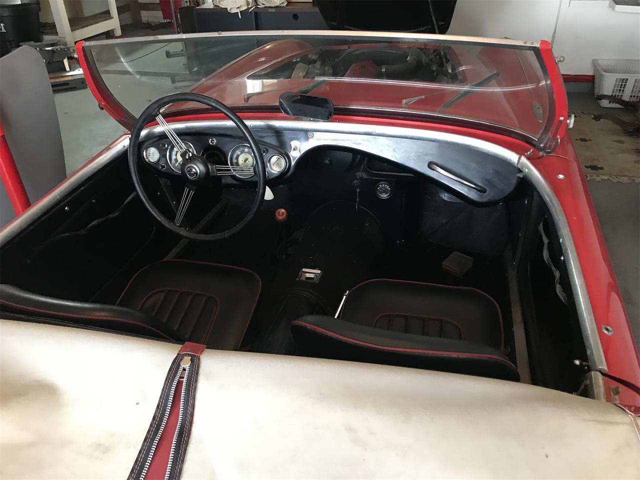 Austin-healey-100-4-1955-Red-Tan-2