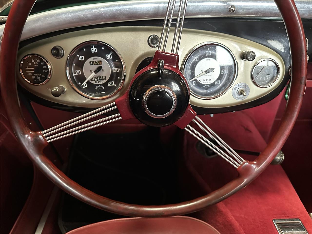 Austin-healey-100-4-bn2-1956-Green-Red-10
