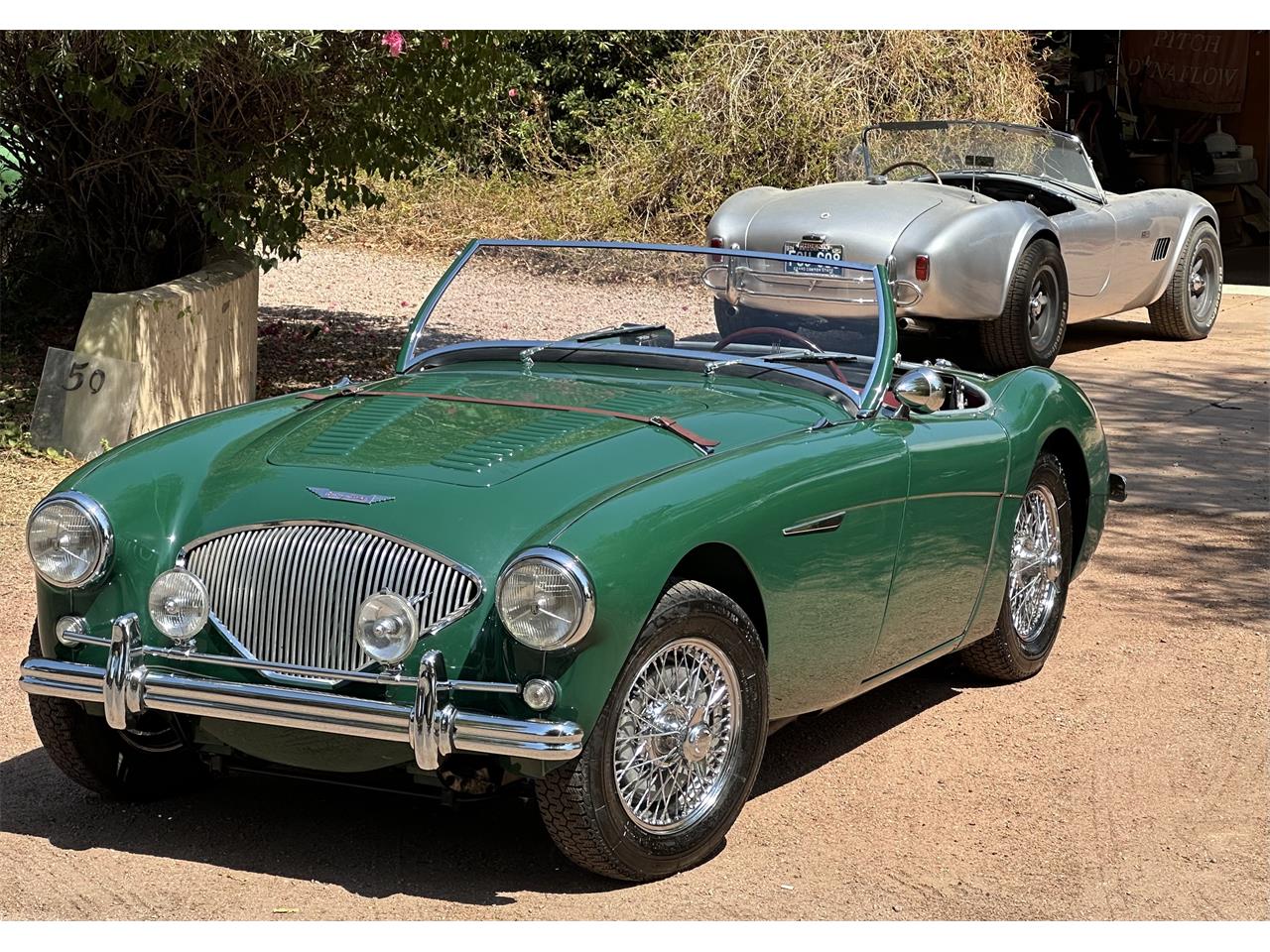 Austin-healey-100-4-bn2-1956-Green-Red
