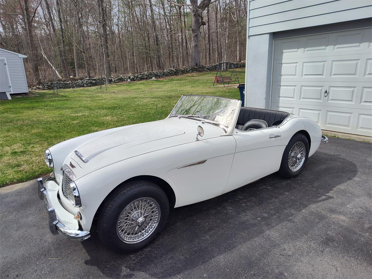 Austin-healey-100-6-1959-Artic-White-Black-with-white-22
