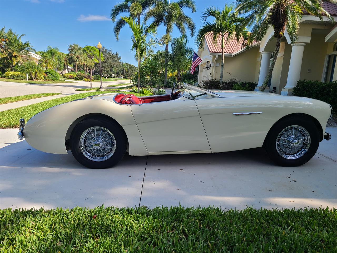 Austin-healey-100m-1954-Old-English-White-Red-27
