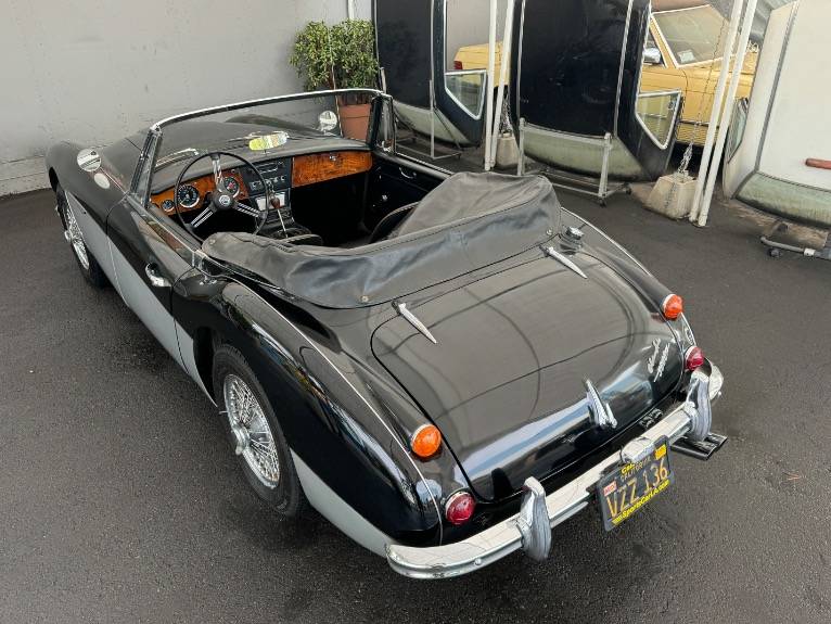 Austin-healey-1967-5