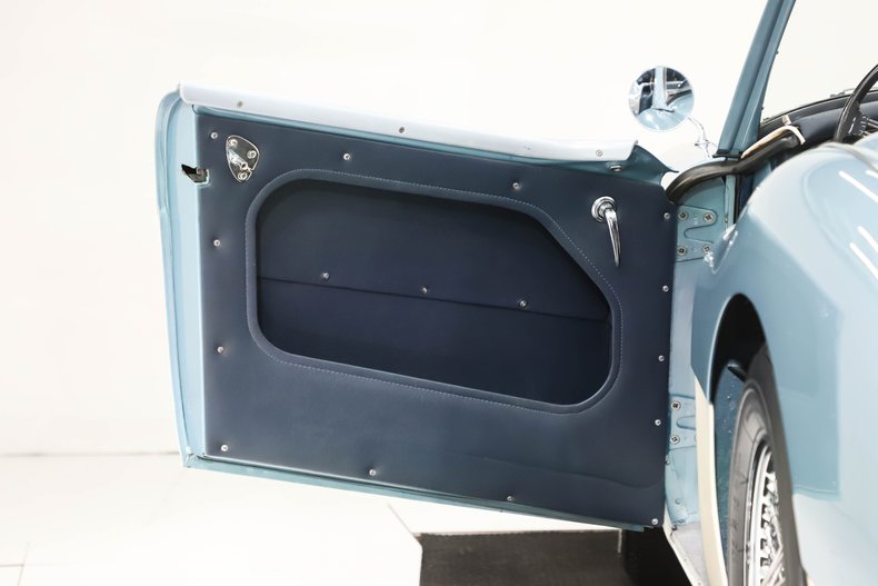 Austin-healey-3000-1959-Iris-Blue-Blue-4